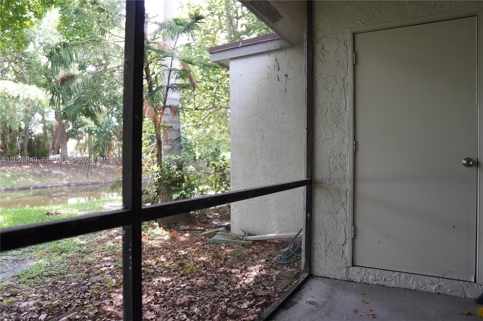 453 Lakeview Dr 2 Property Photo 35