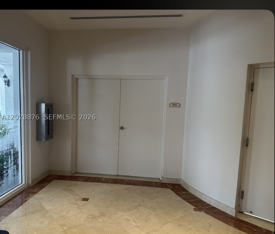1627 Sw 37th Ave Cu-1 Property Photo 11