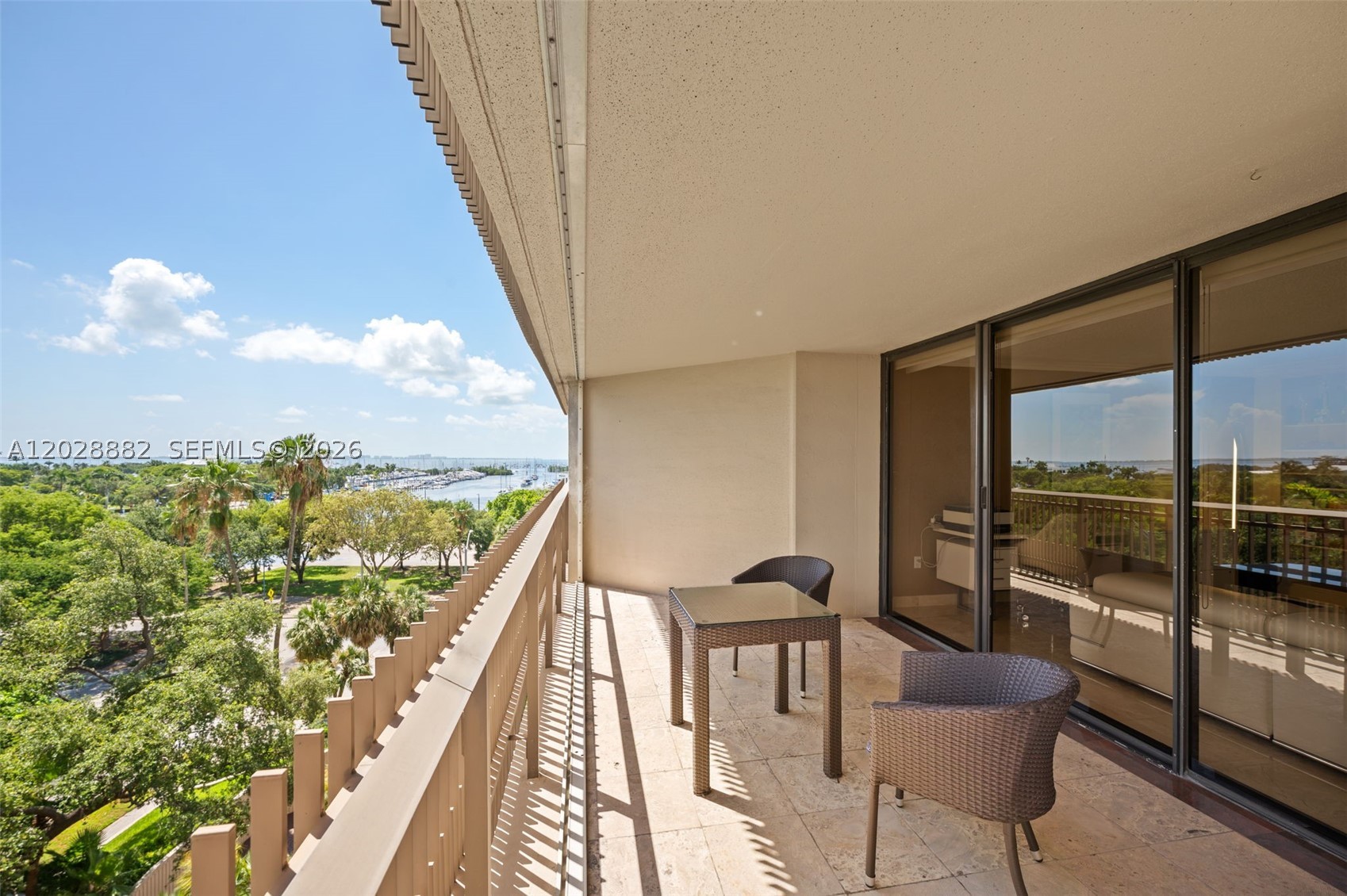 2901 S Bayshore Dr 6a Property Photo 1