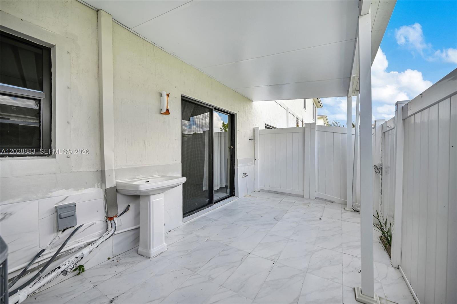 1130 Sw 6th Ct Property Photo 18