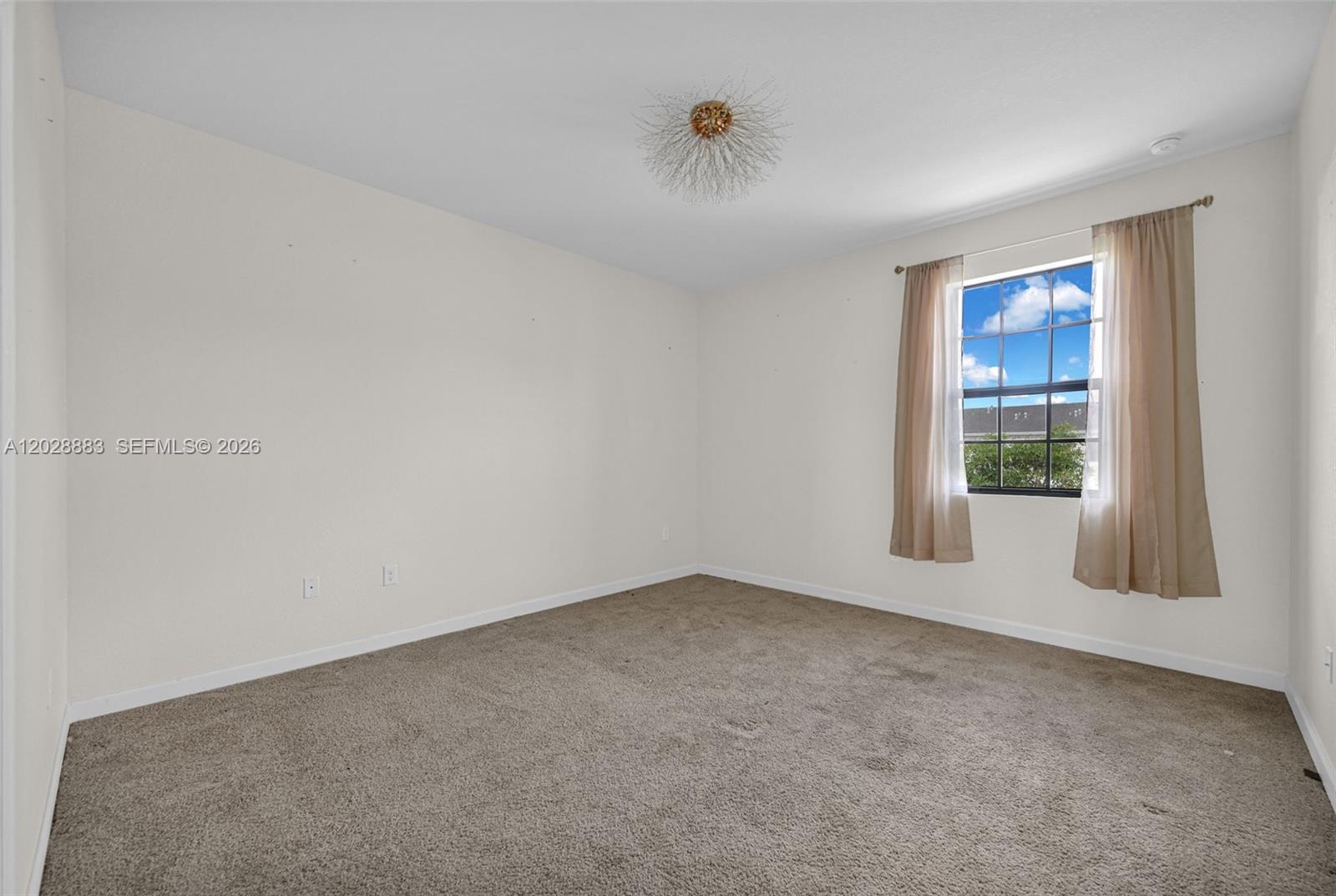 1130 Sw 6th Ct Property Photo 20