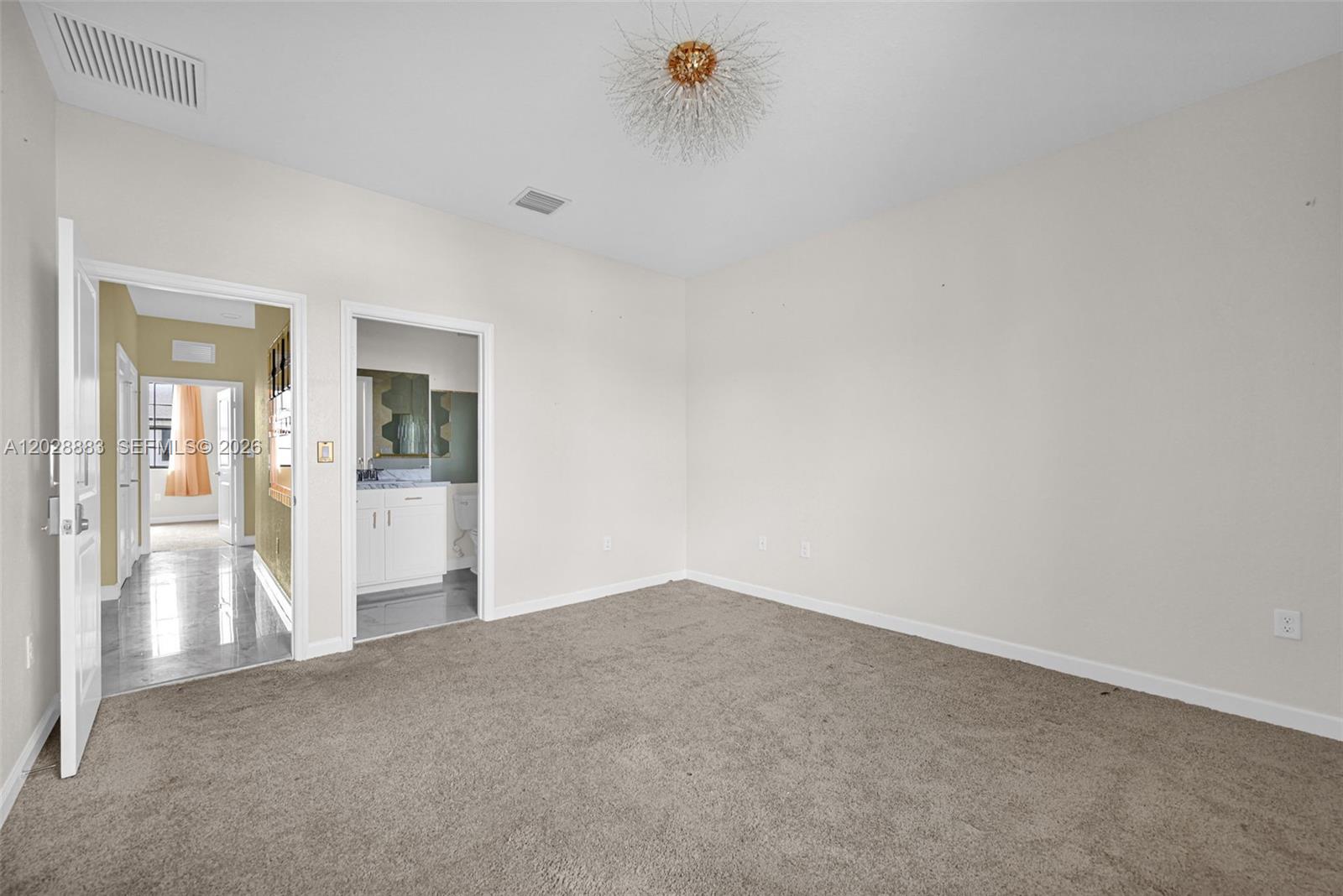 1130 Sw 6th Ct Property Photo 24