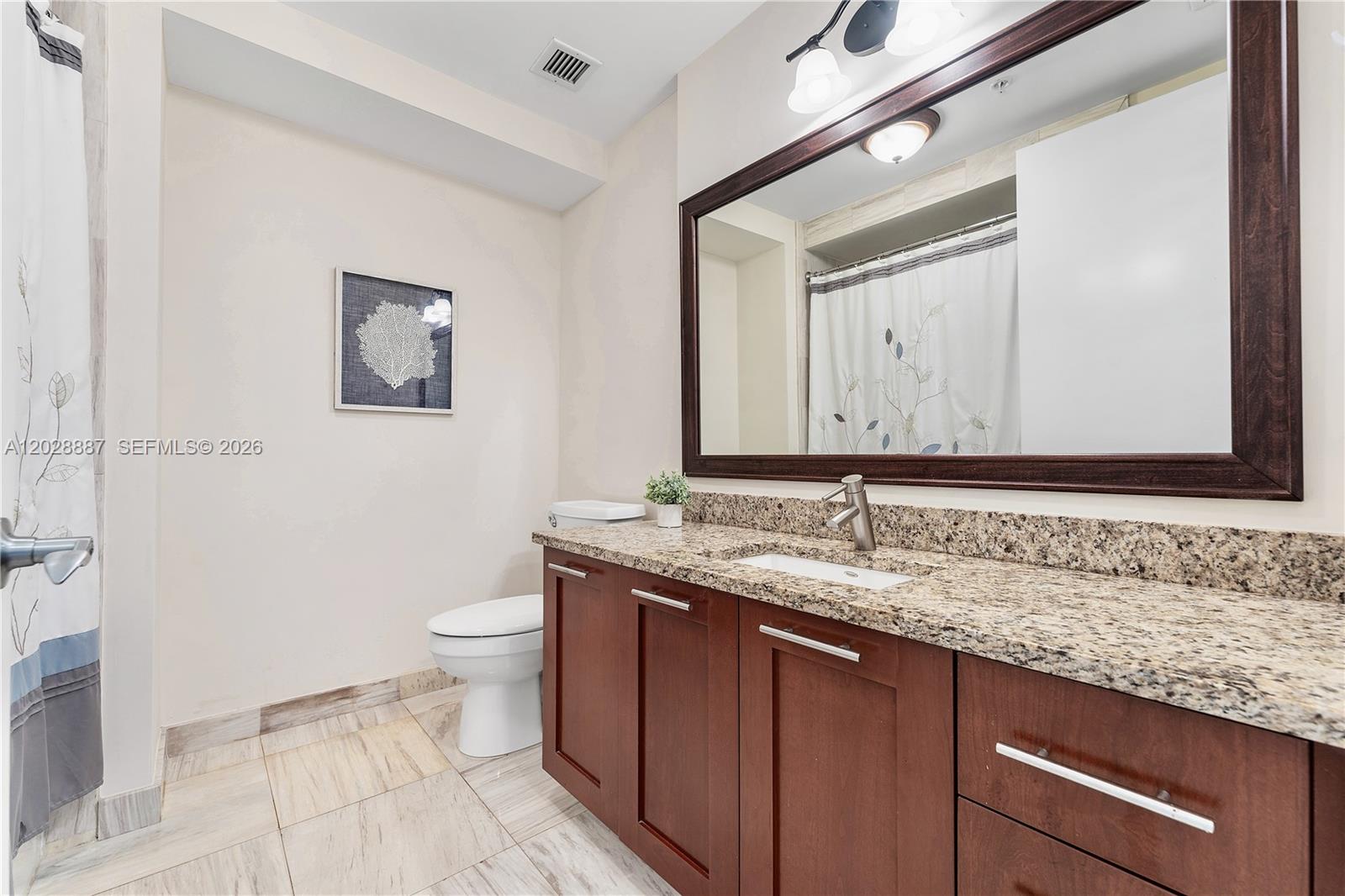 2501 N Ocean Blvd 452 Property Photo 17