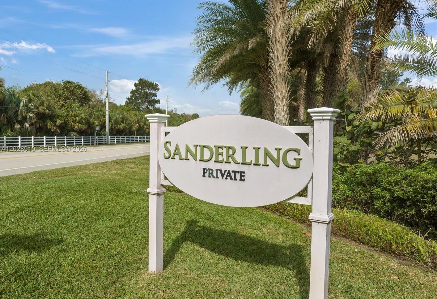 2335 Sanderling Ln Property Photo 4