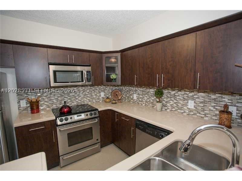A12028931 Property Photo 1