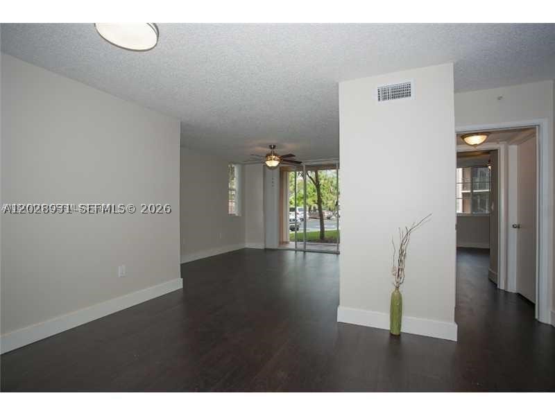 A12028931 Property Photo 9