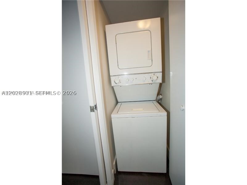 A12028931 Property Photo 15