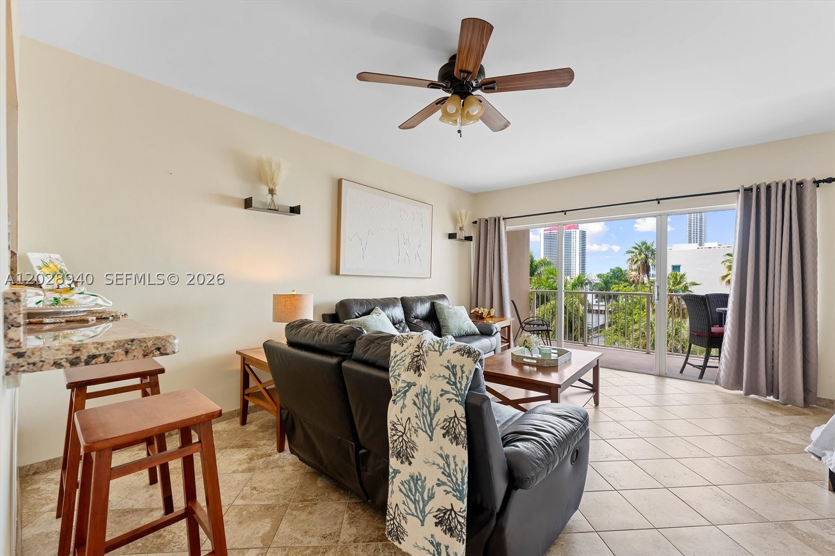 1965 S Ocean Dr 3l Property Photo 7