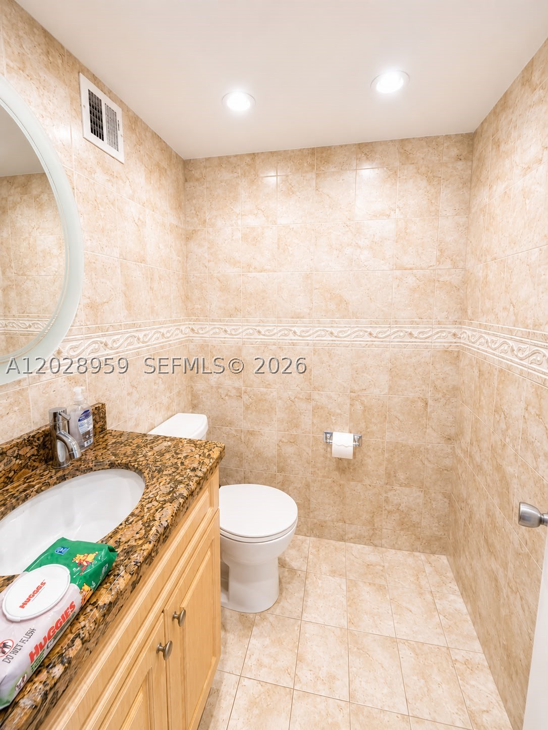 5005 Collins Ave 616 Property Photo 21