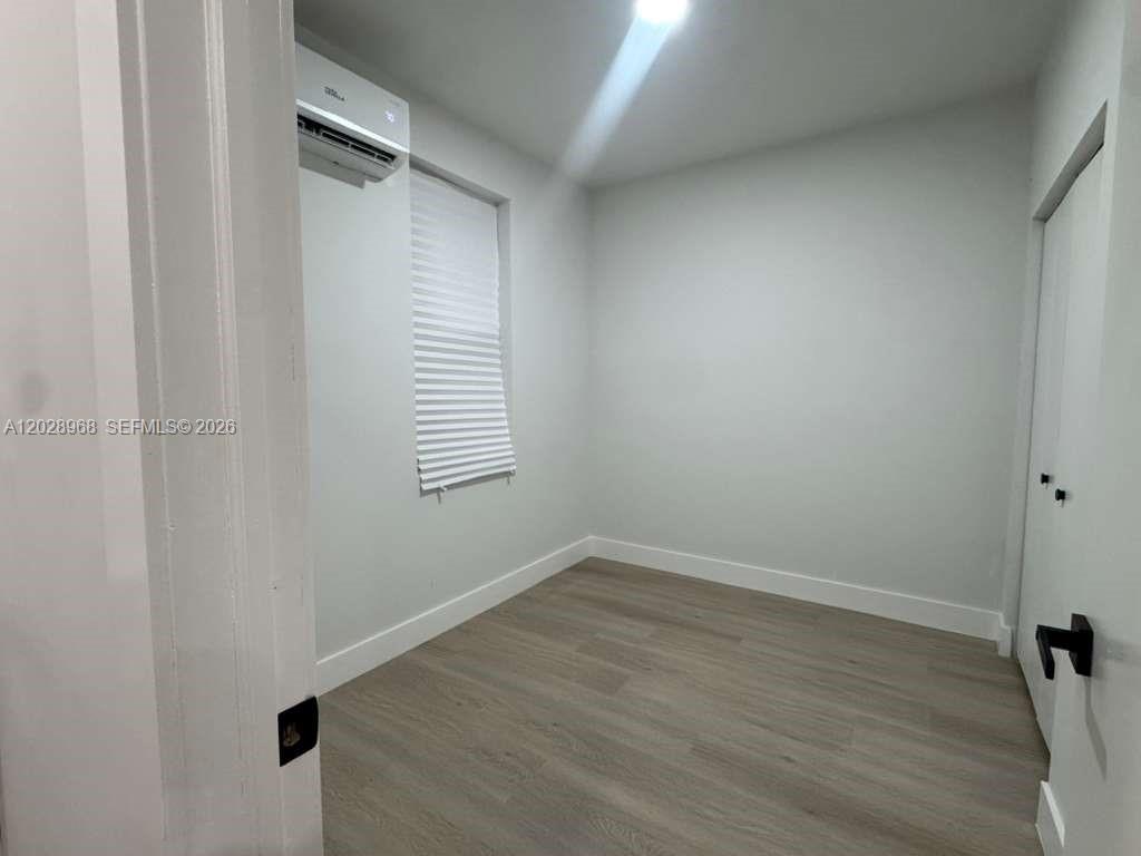 2425 Sw 6th St 6 Property Photo 8