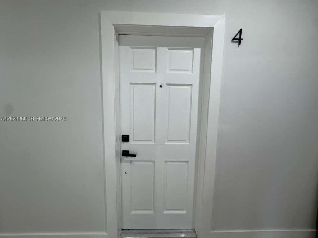 2425 Sw 6th St 6 Property Photo 15