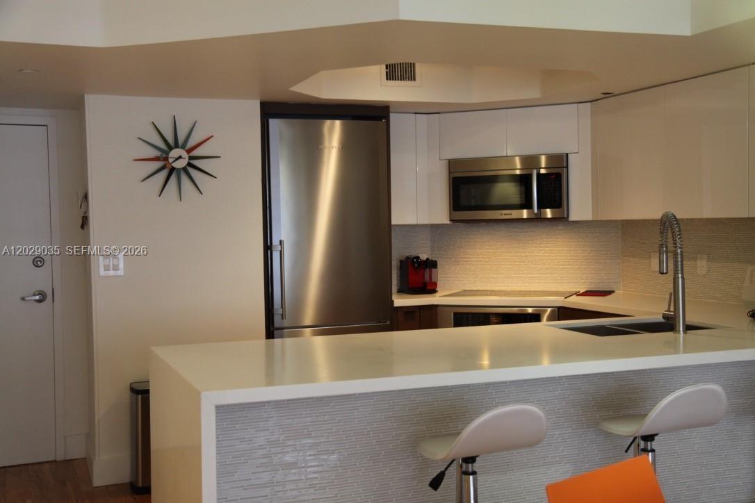 8911 Collins Ave 1104 Property Photo 4