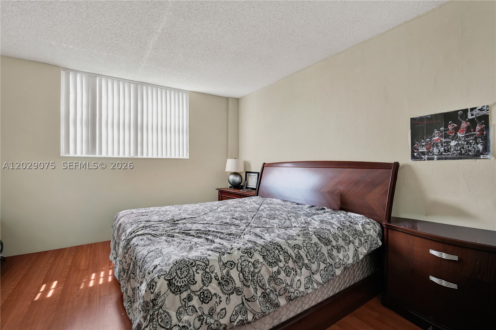 19390 Collins Ave 1419 Property Photo 14
