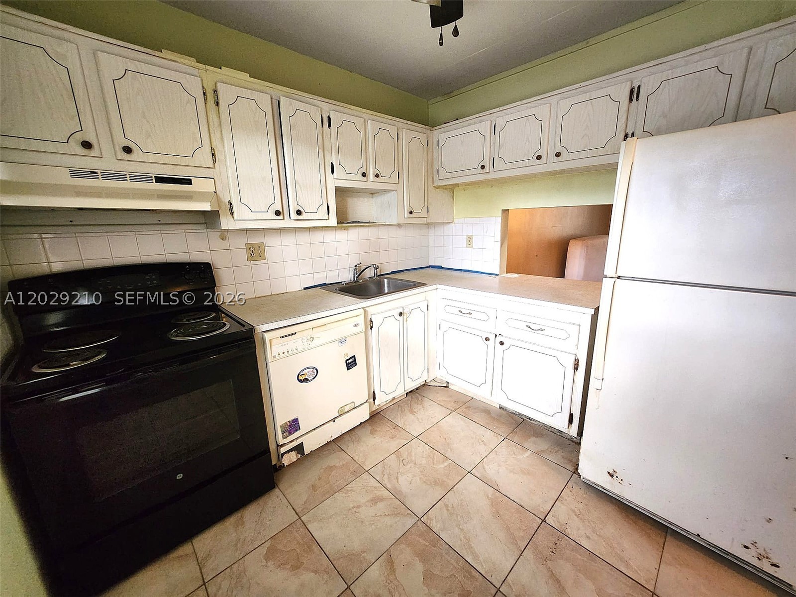7787 Golf Circle Drive 109 Property Photo 4