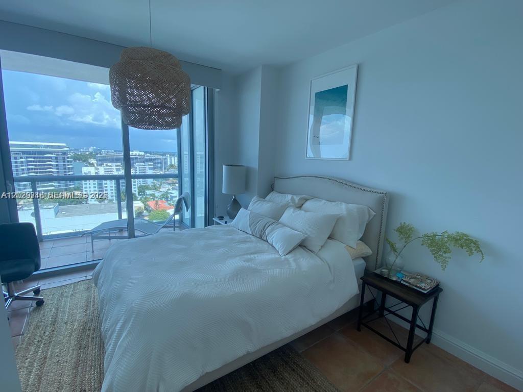 6799 Collins Ave 1501 Property Photo 17