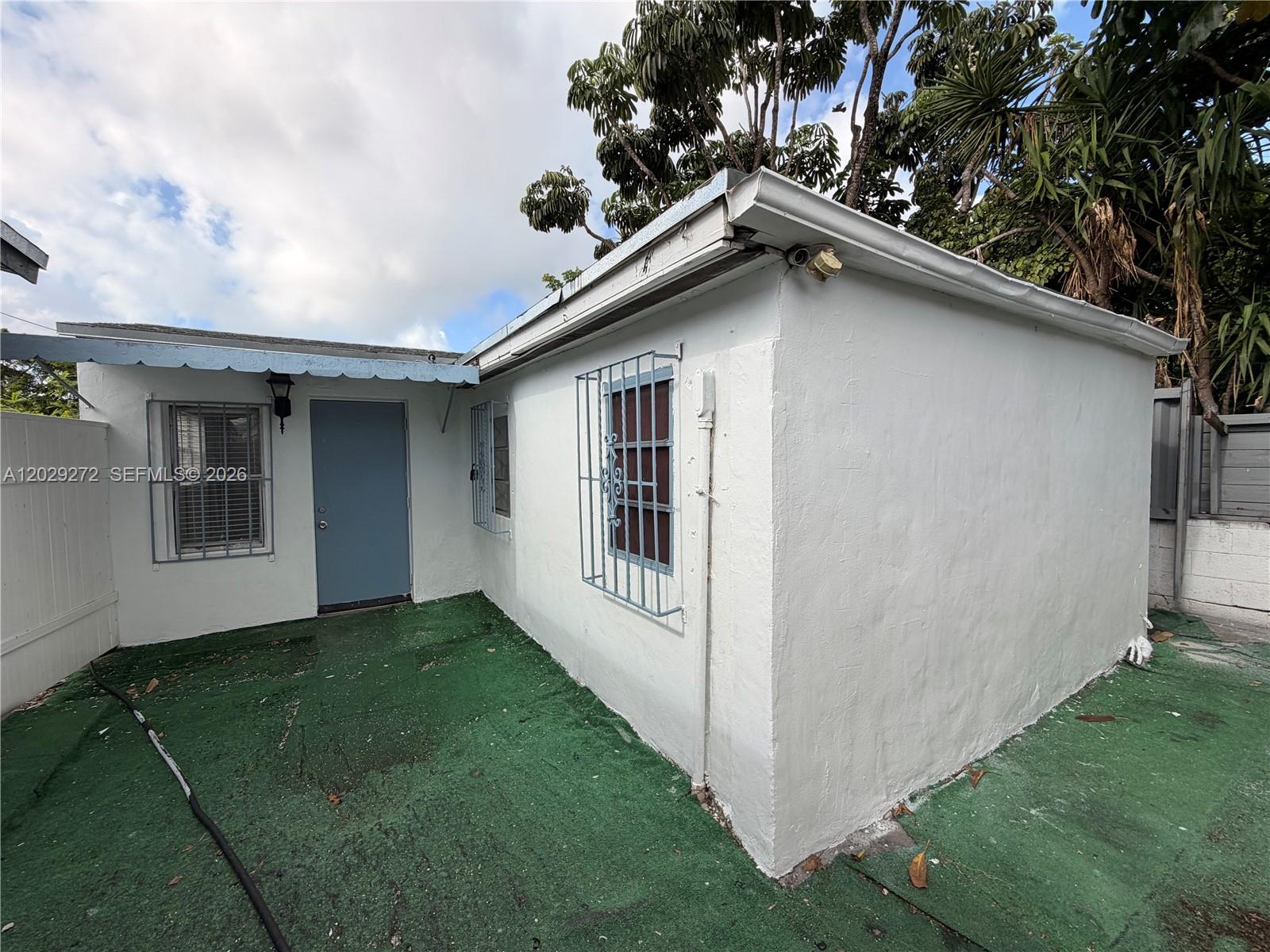 2420 NW 31st St 3 Property Photo 1