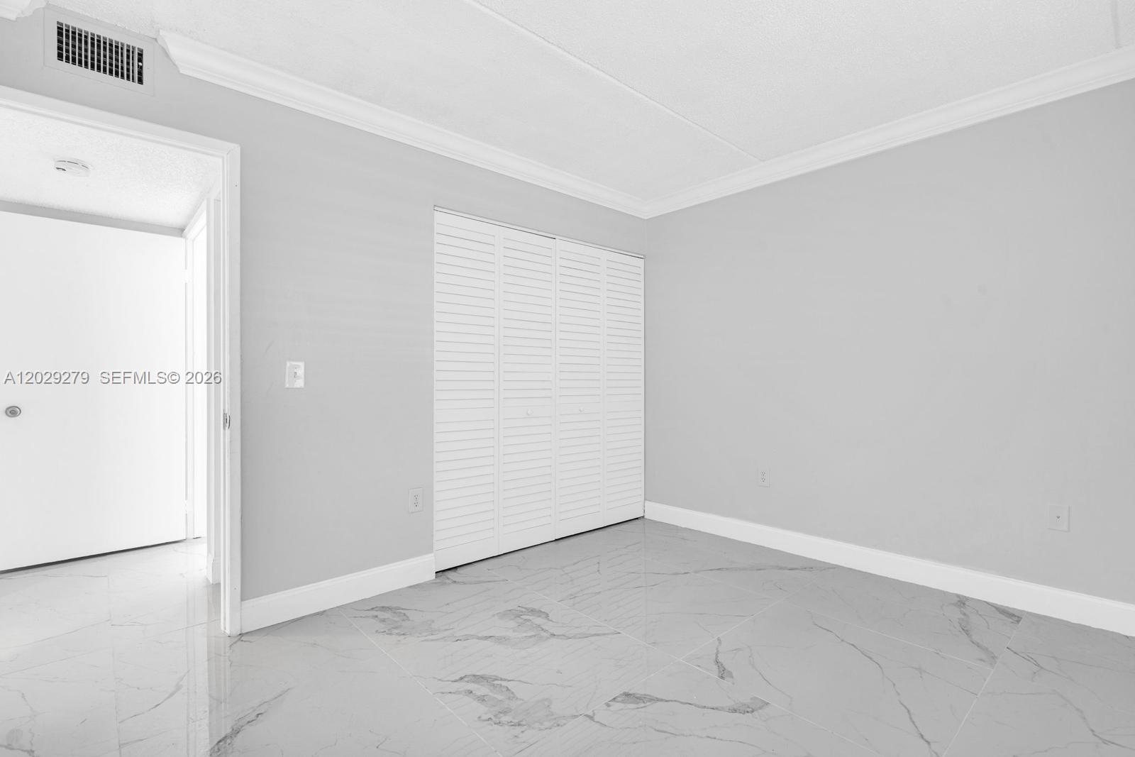 6135 Nw 186th St 202 Property Photo 14