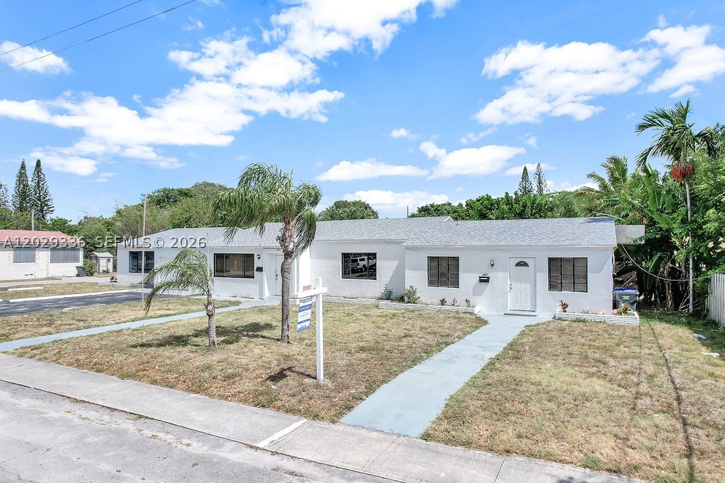 2415 Pierce St - Property Photo 15