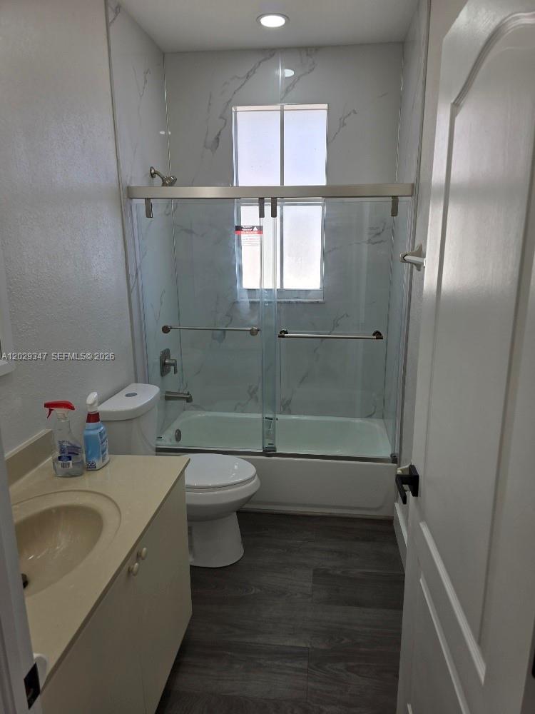 1661 Se 29th Ct 209 Property Photo 18