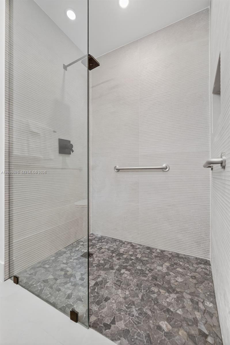 8109 Harding Ave Property Photo 38