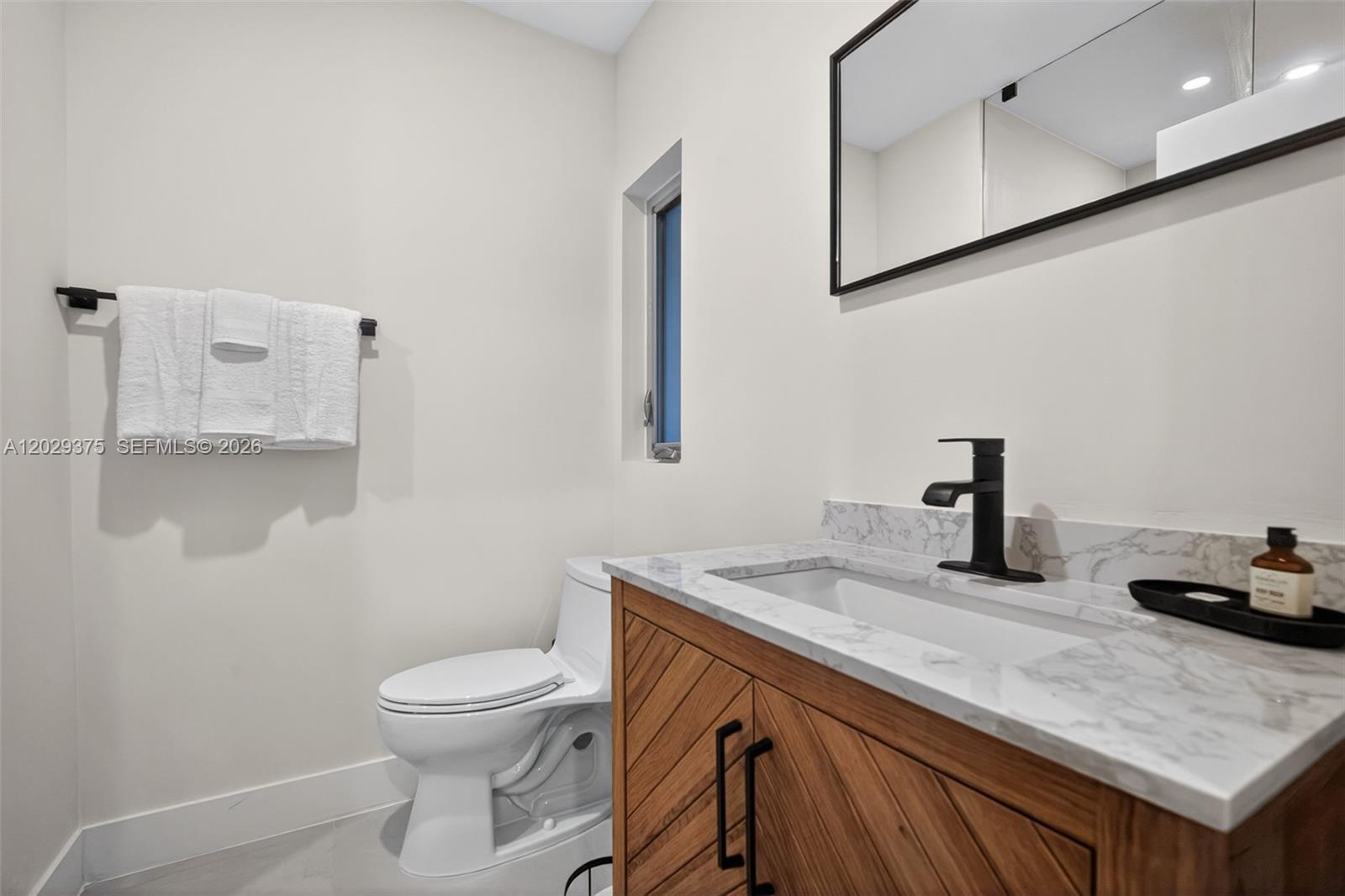 8109 Harding Ave Property Photo 39