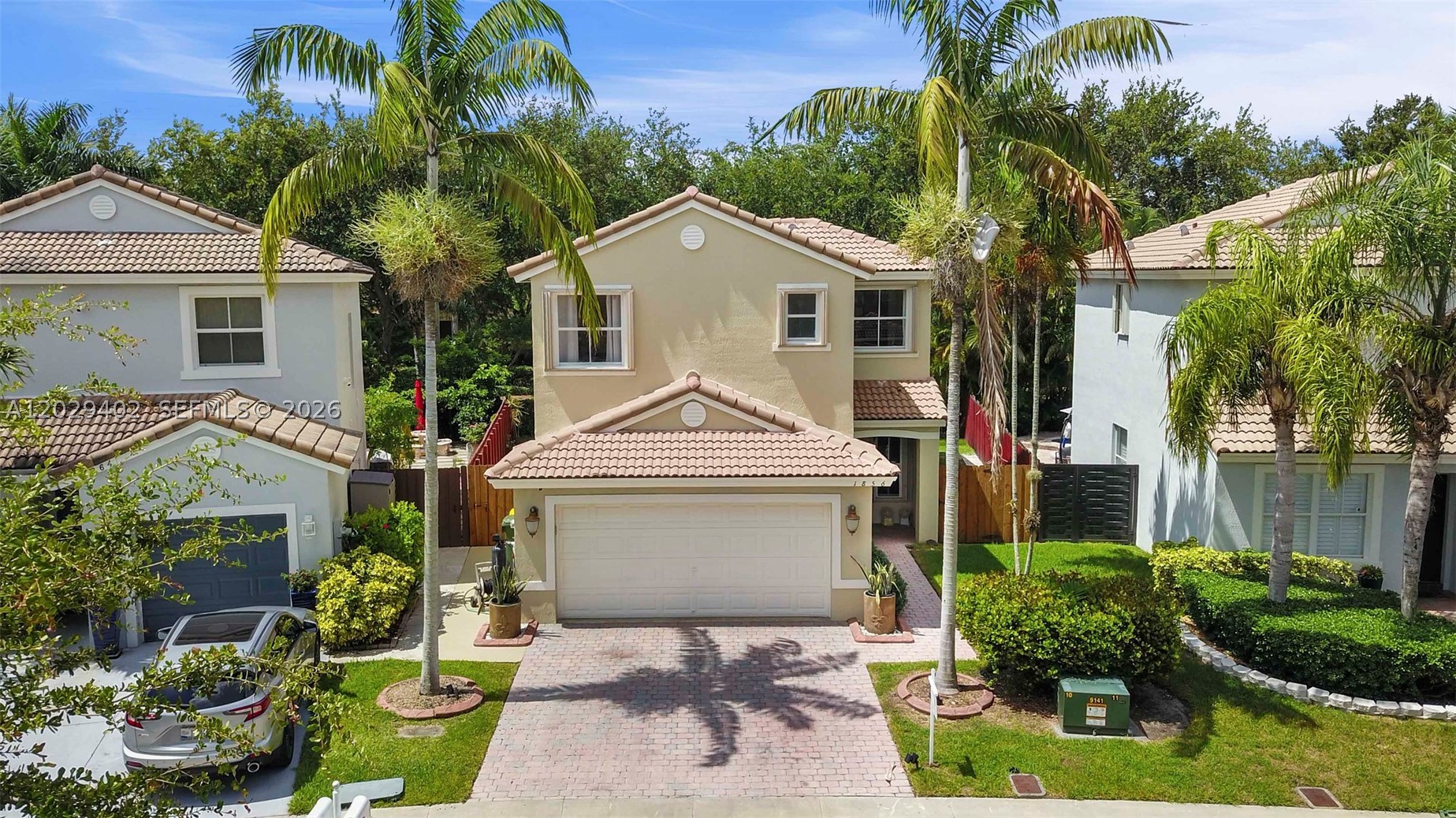 A12029402 Property Photo 2
