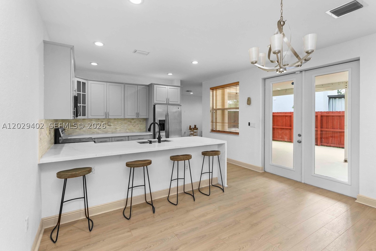 A12029402 Property Photo 10
