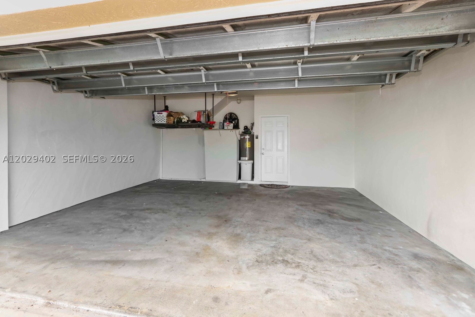 A12029402 Property Photo 24