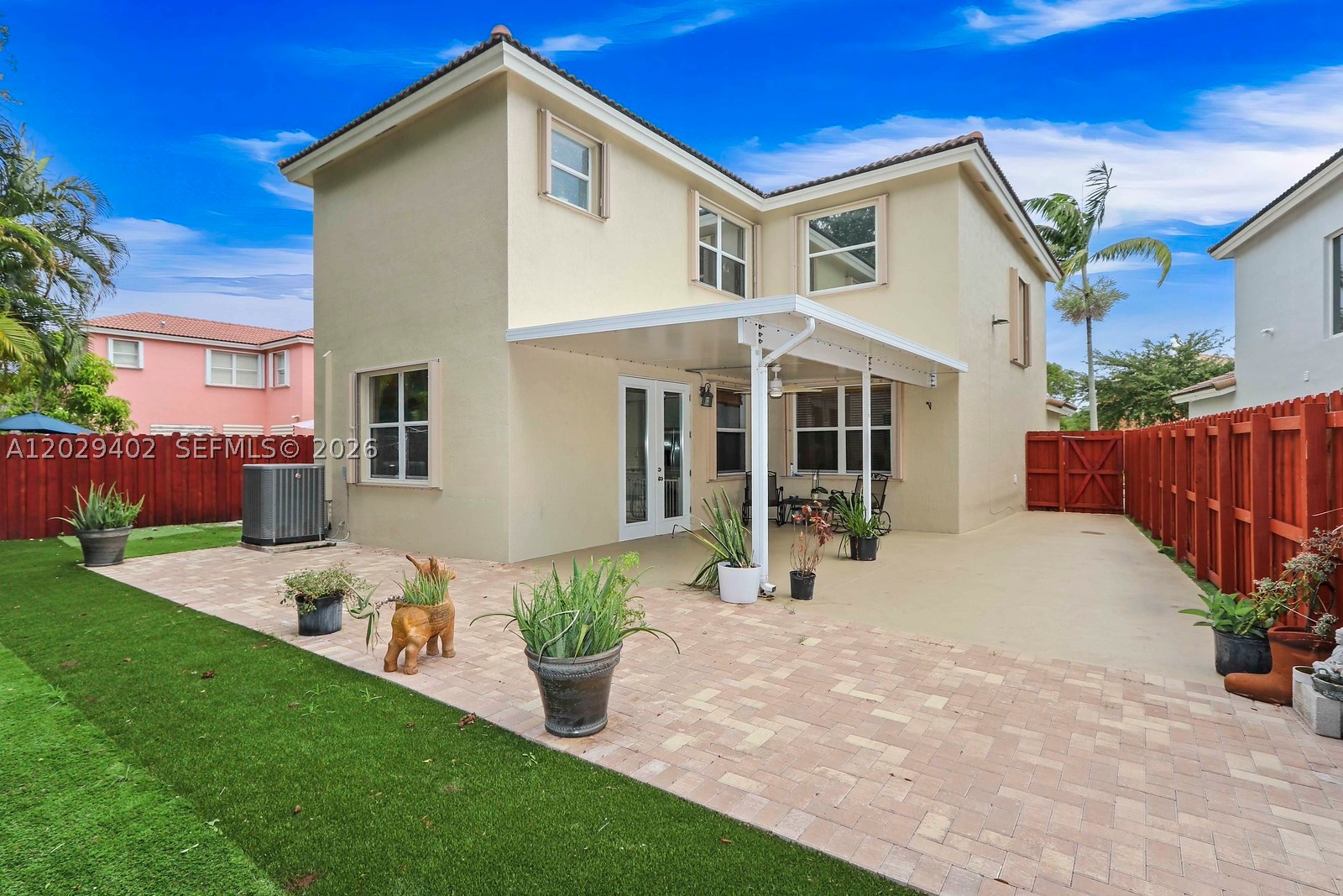 A12029402 Property Photo 25