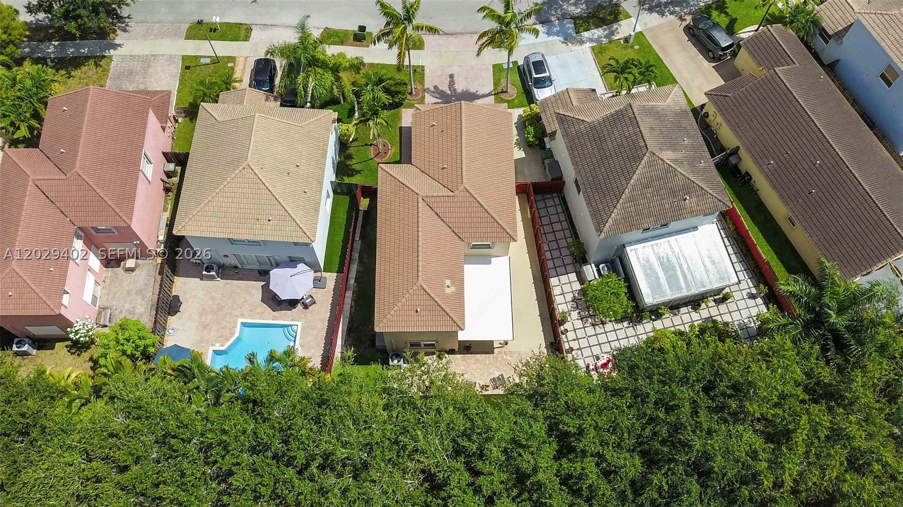 A12029402 Property Photo 27
