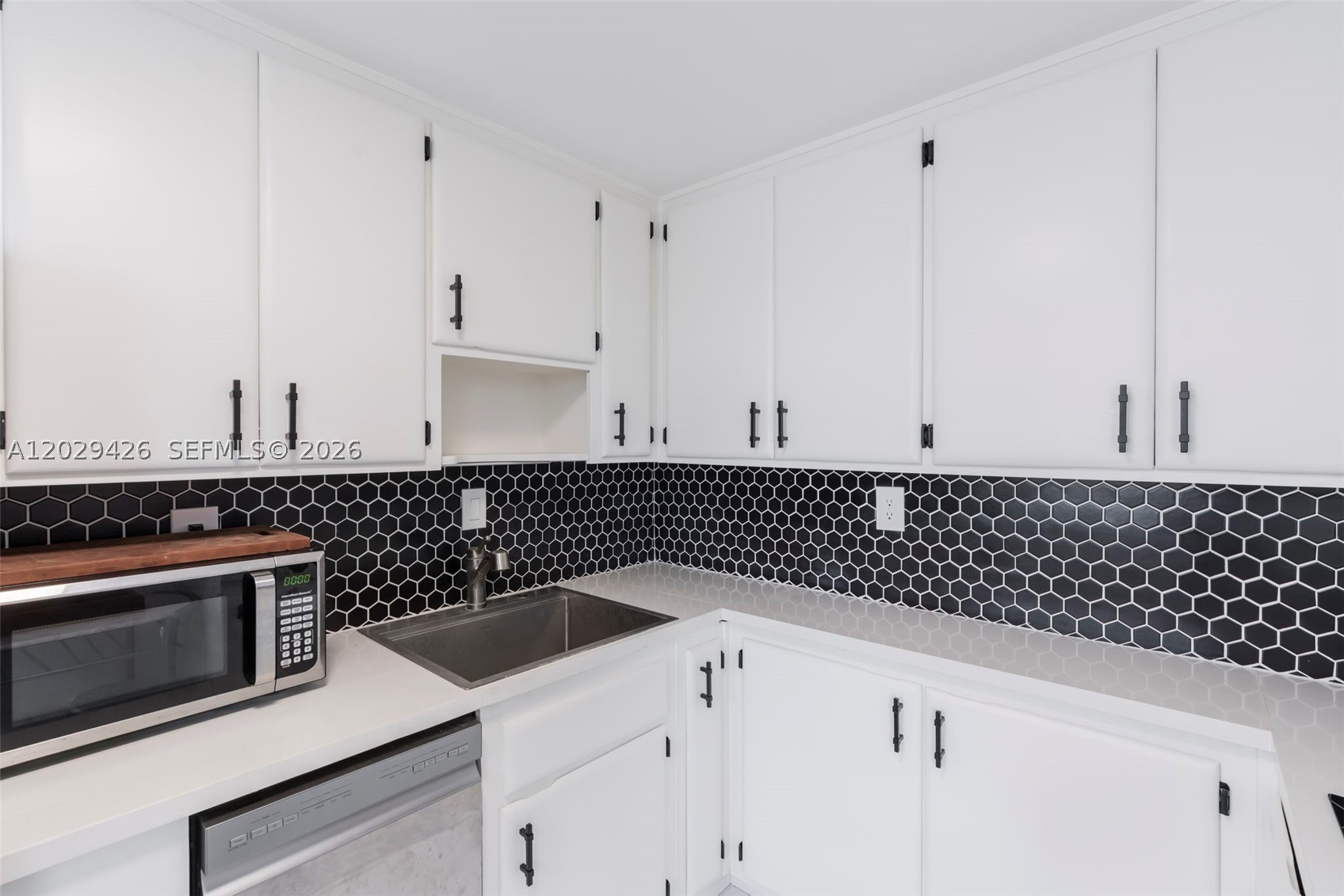 4500 S Ocean Blvd 405 Property Photo 18