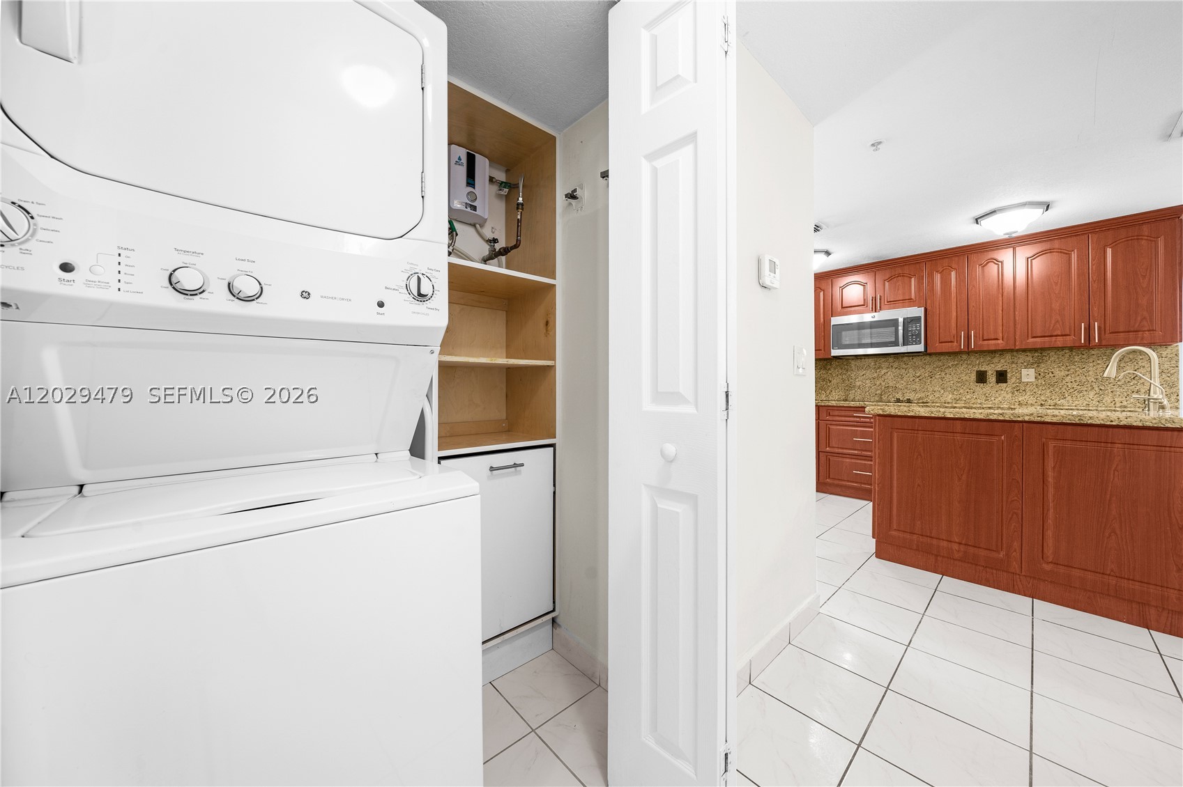 9 E 4th St 101 Property Photo 6