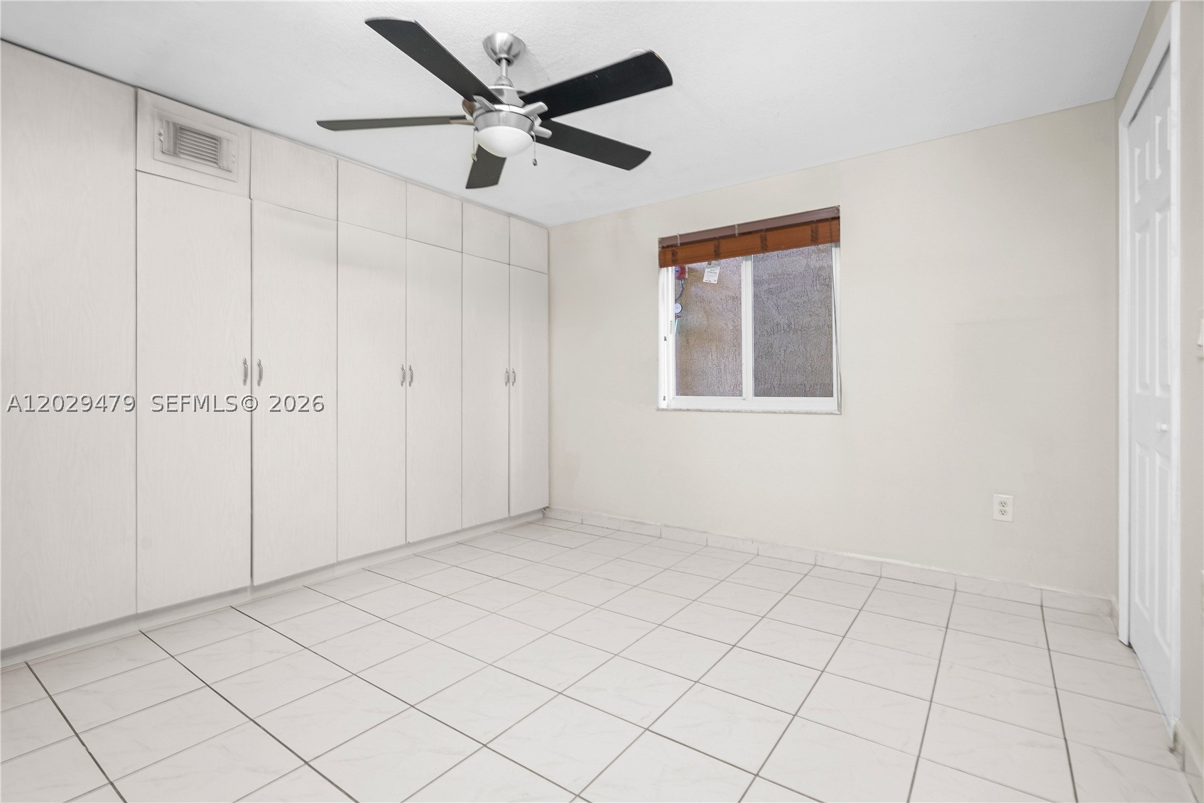 9 E 4th St 101 Property Photo 7