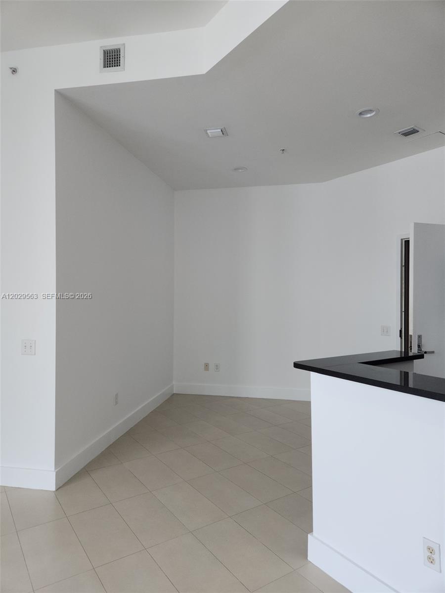 300 S Biscayne Blvd Ph-3807 Property Photo 6