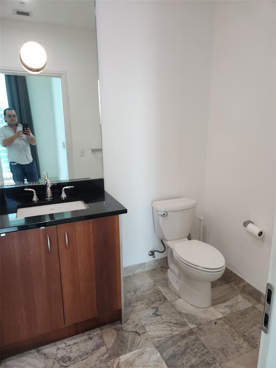 300 S Biscayne Blvd Ph-3807 Property Photo 8