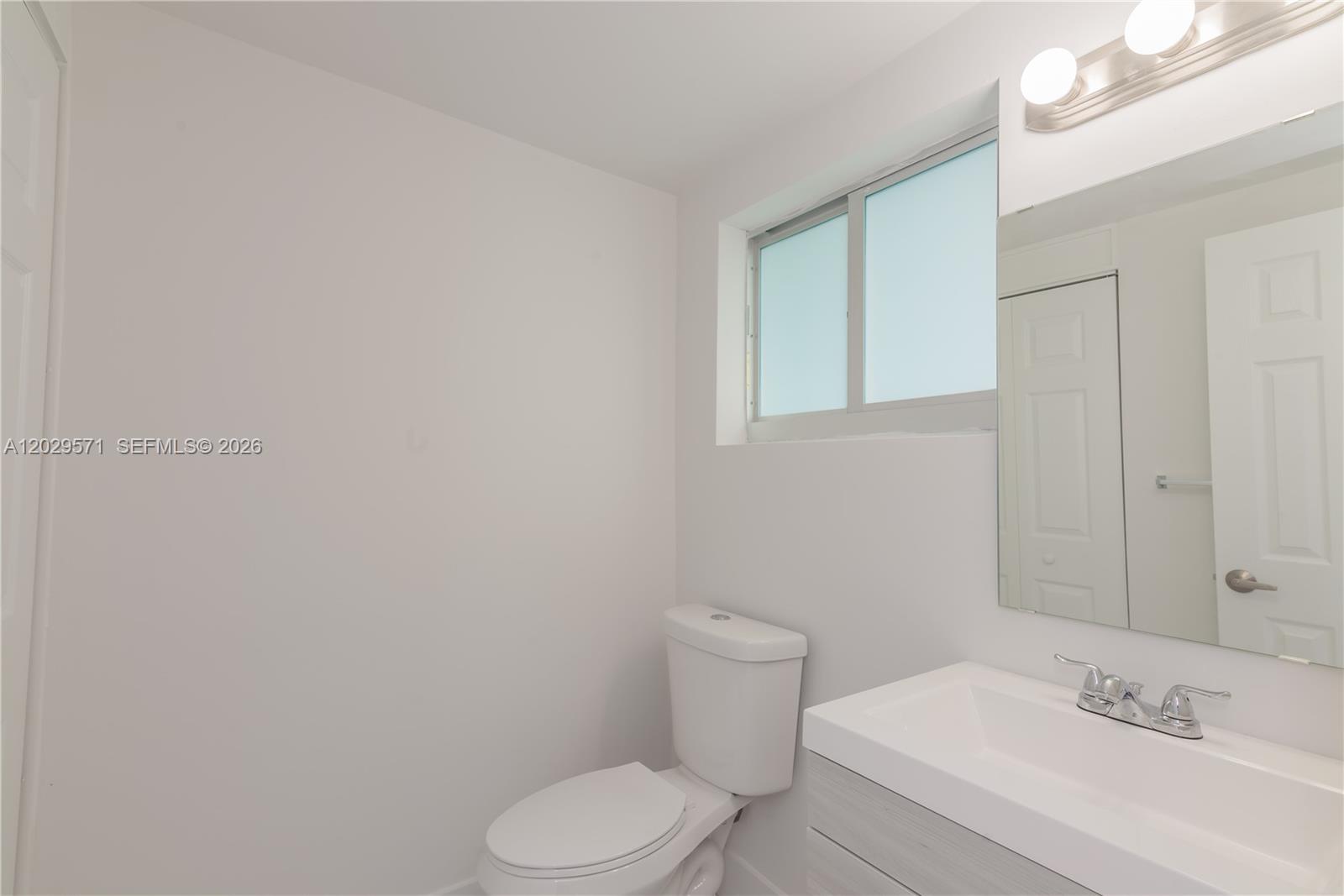 3755 Ne 167th St 6 Property Photo 23