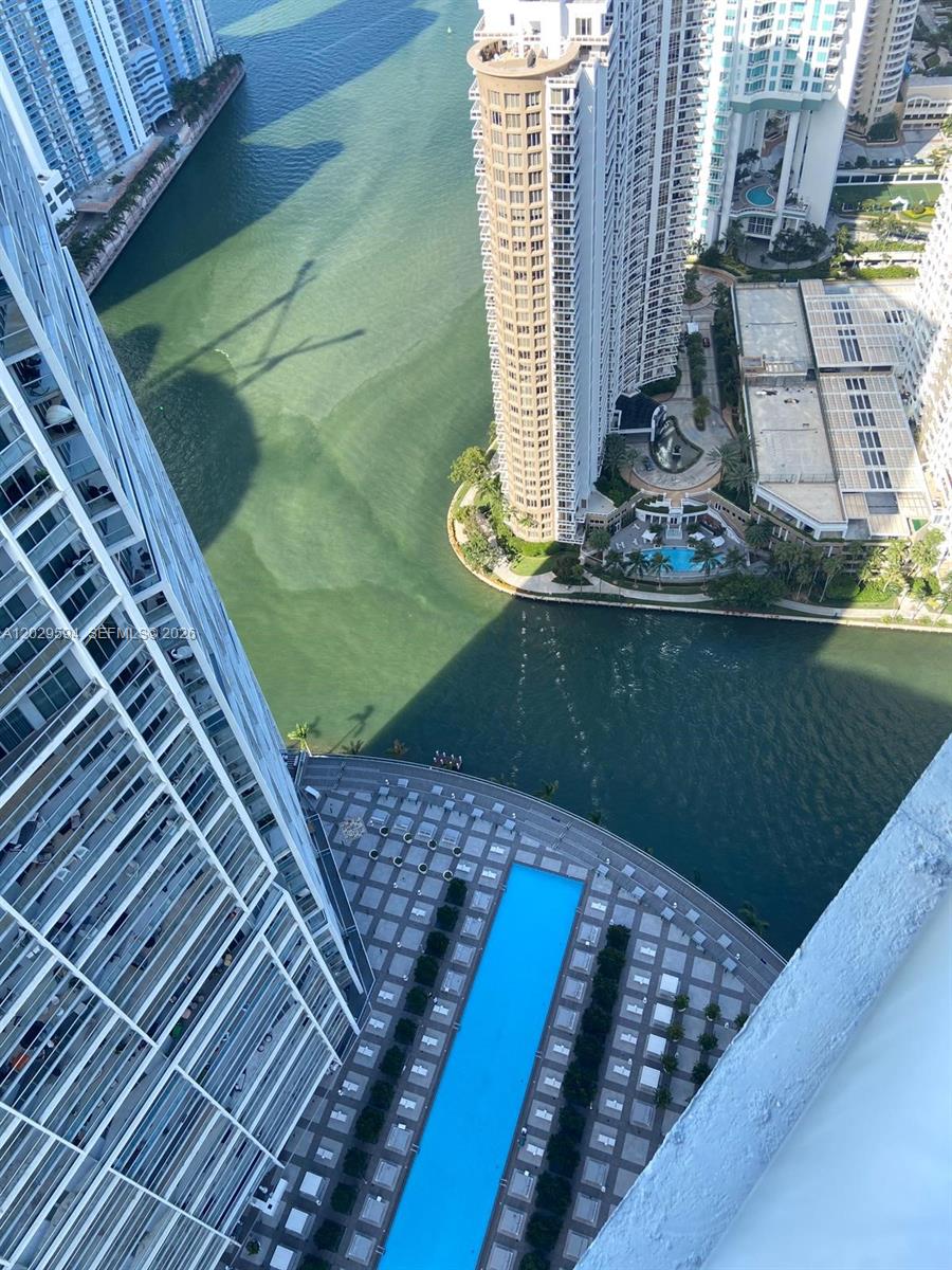 495 Brickell Ave 5706 Property Photo 1