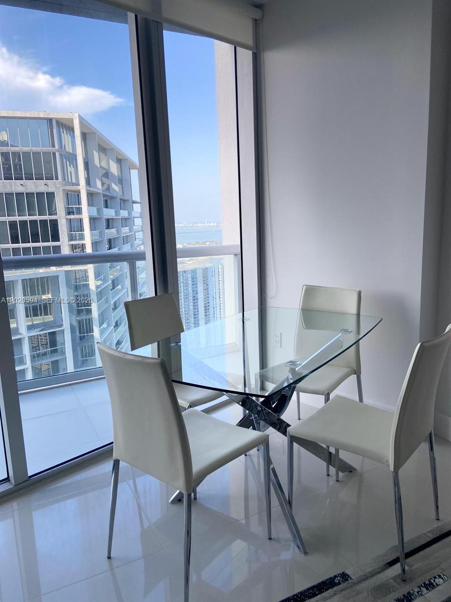 495 Brickell Ave 5706 Property Photo 10