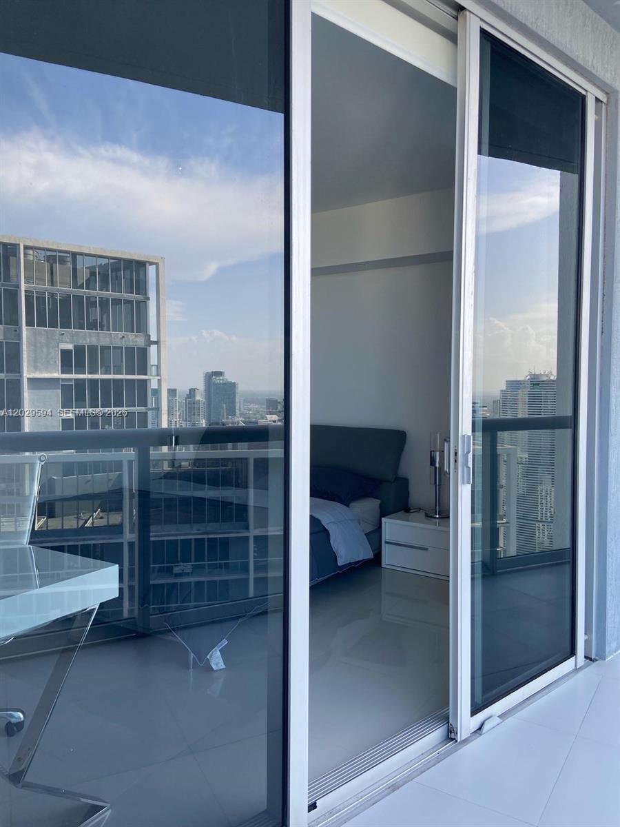 495 Brickell Ave 5706 Property Photo 17
