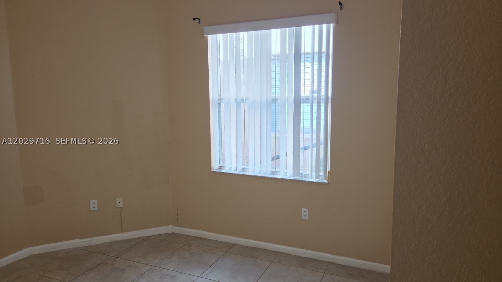 3766 Ne 9th Ct 3766 Property Photo 22