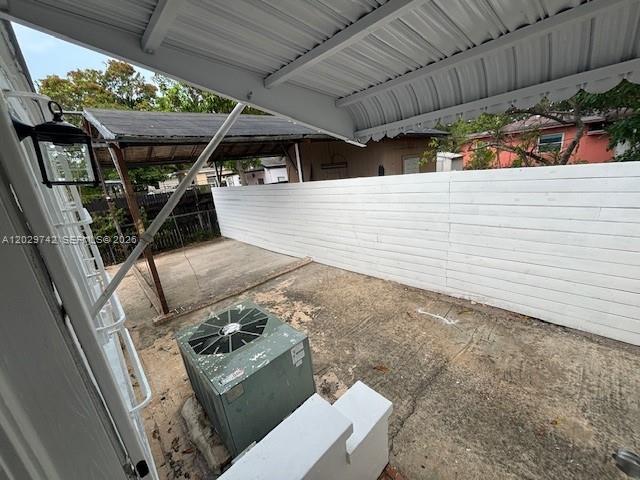 34 Nw 69th St Property Photo 8