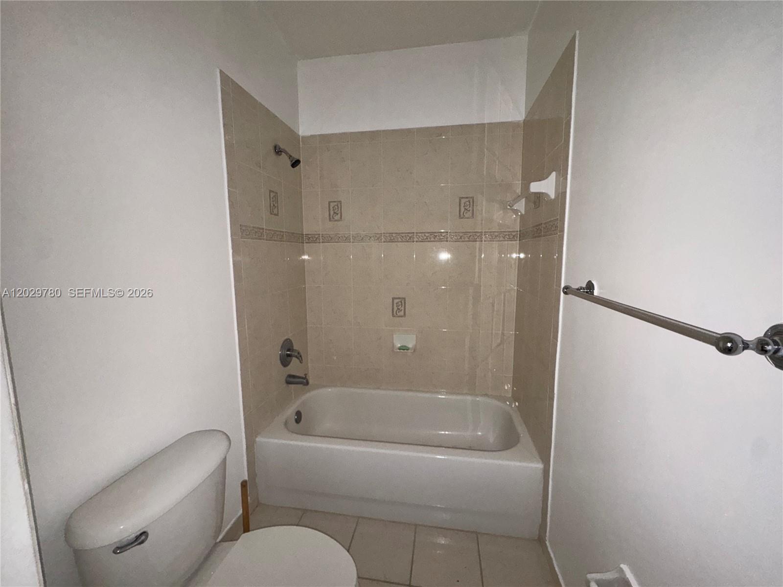 3384 Ne 11th Dr Property Photo 11