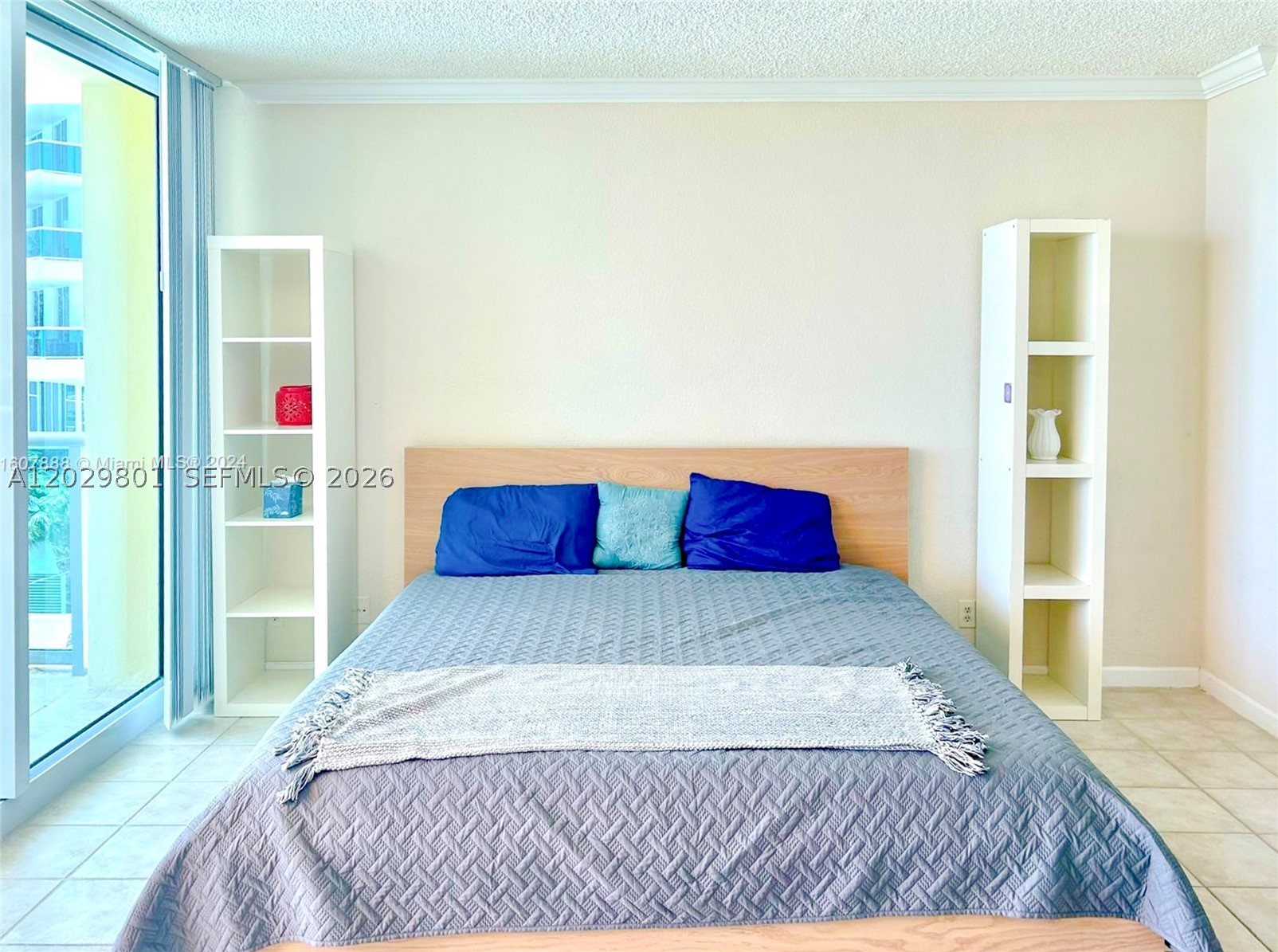 2501 S Ocean Dr 424 Property Photo 2