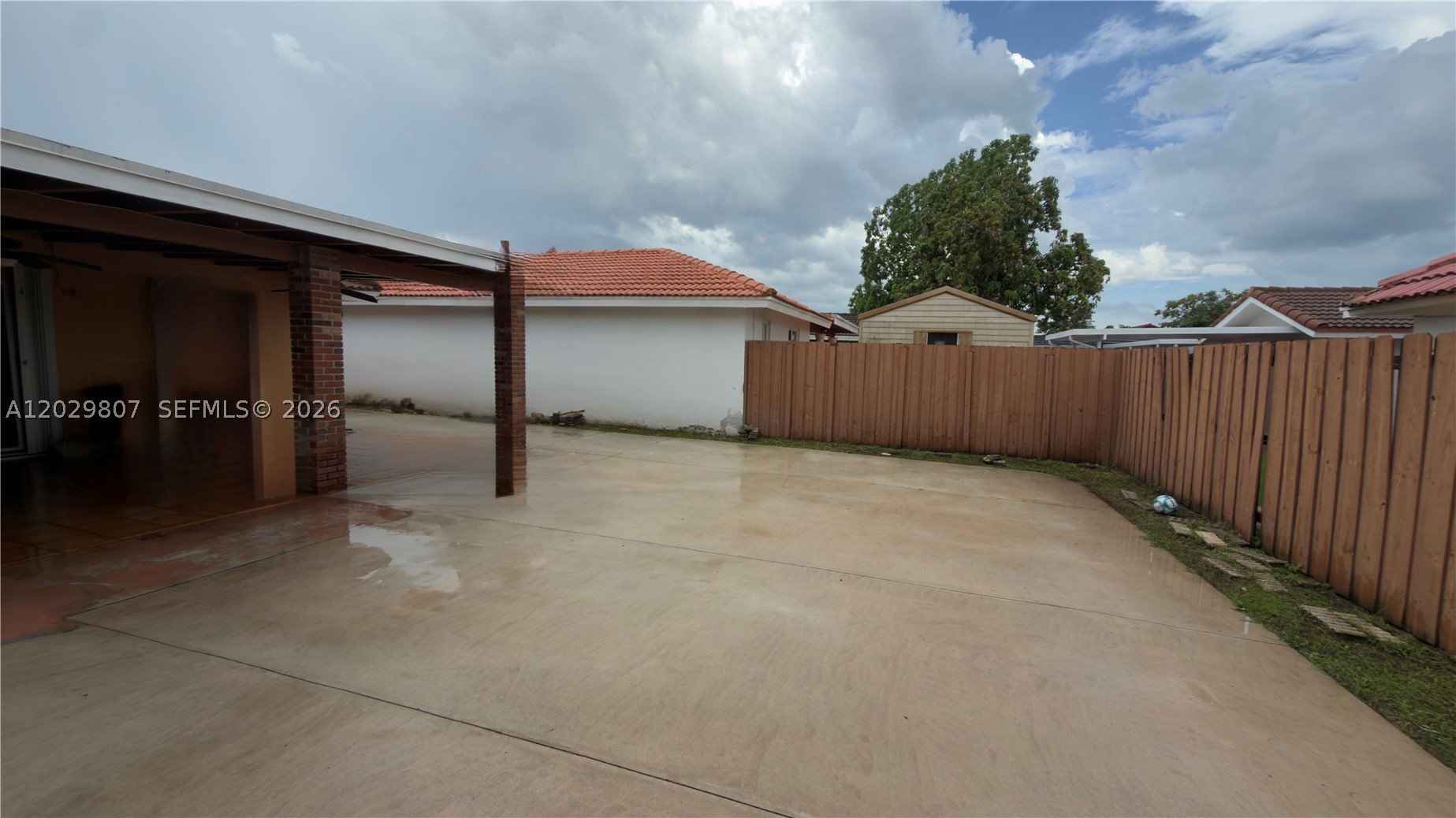 5890 Sw 147th Ct Property Photo 4
