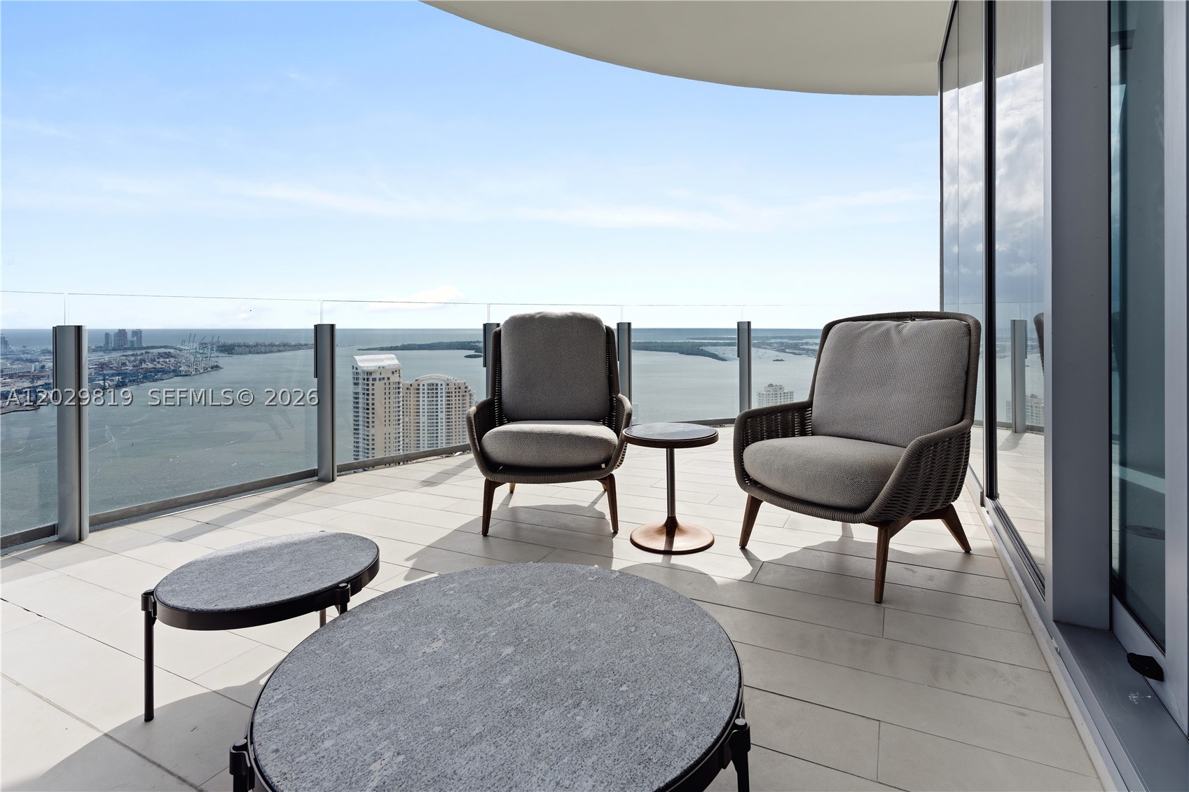 300 E Biscayne Blvd Way 5101 Property Photo 8