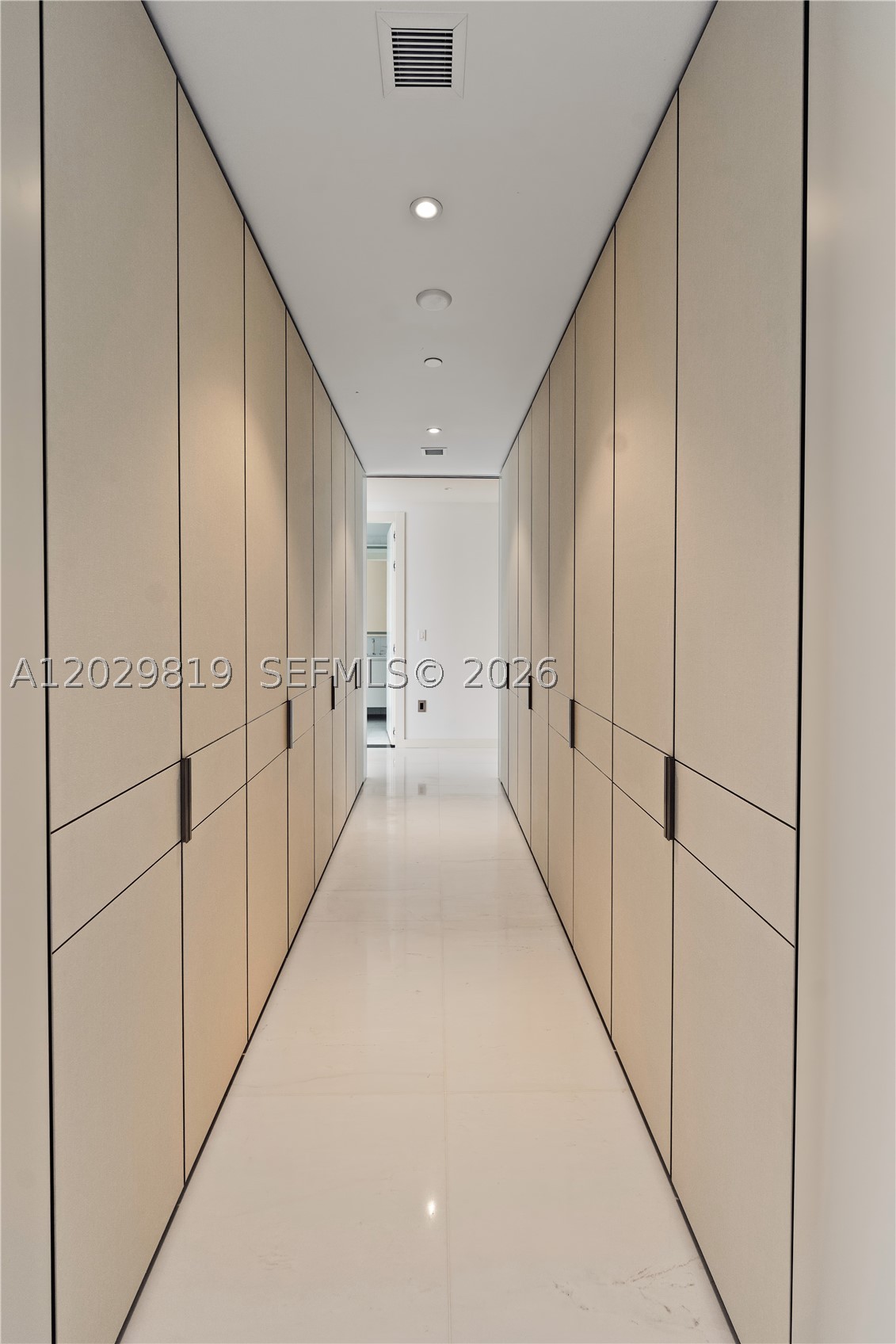 300 E Biscayne Blvd Way 5101 Property Photo 20