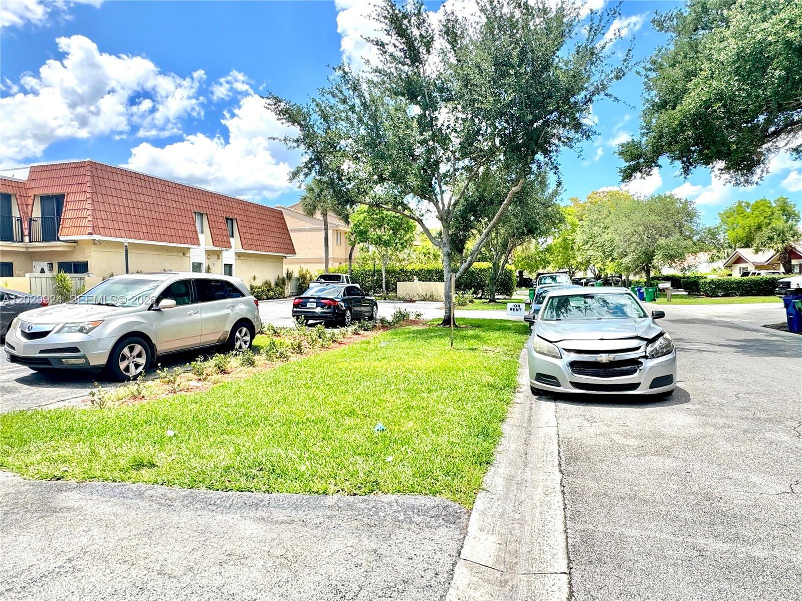 4240 Nw 114th Ter 40 Property Photo 44