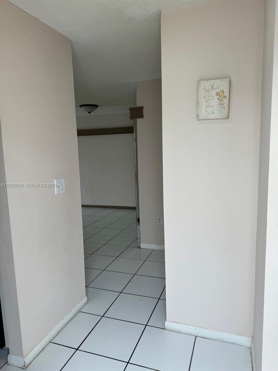 A12030024 Property Photo 4