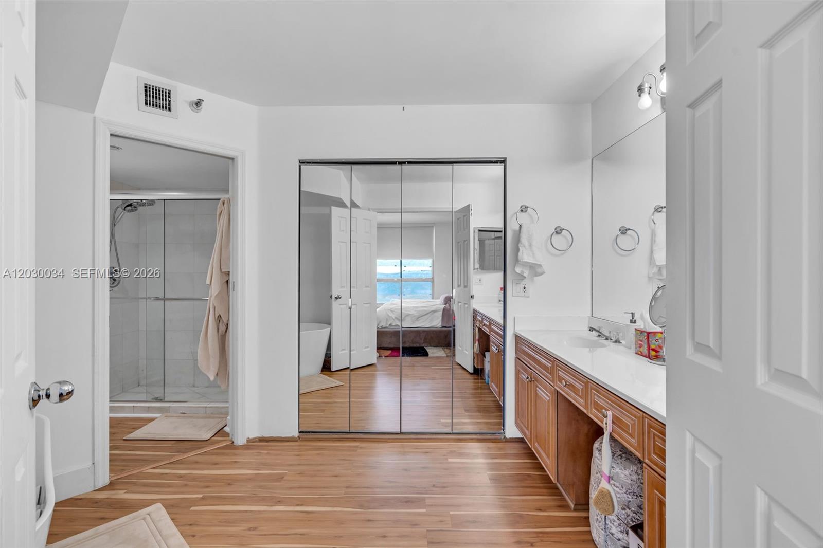 3500 Mystic Pointe Dr 1205 Property Photo 13