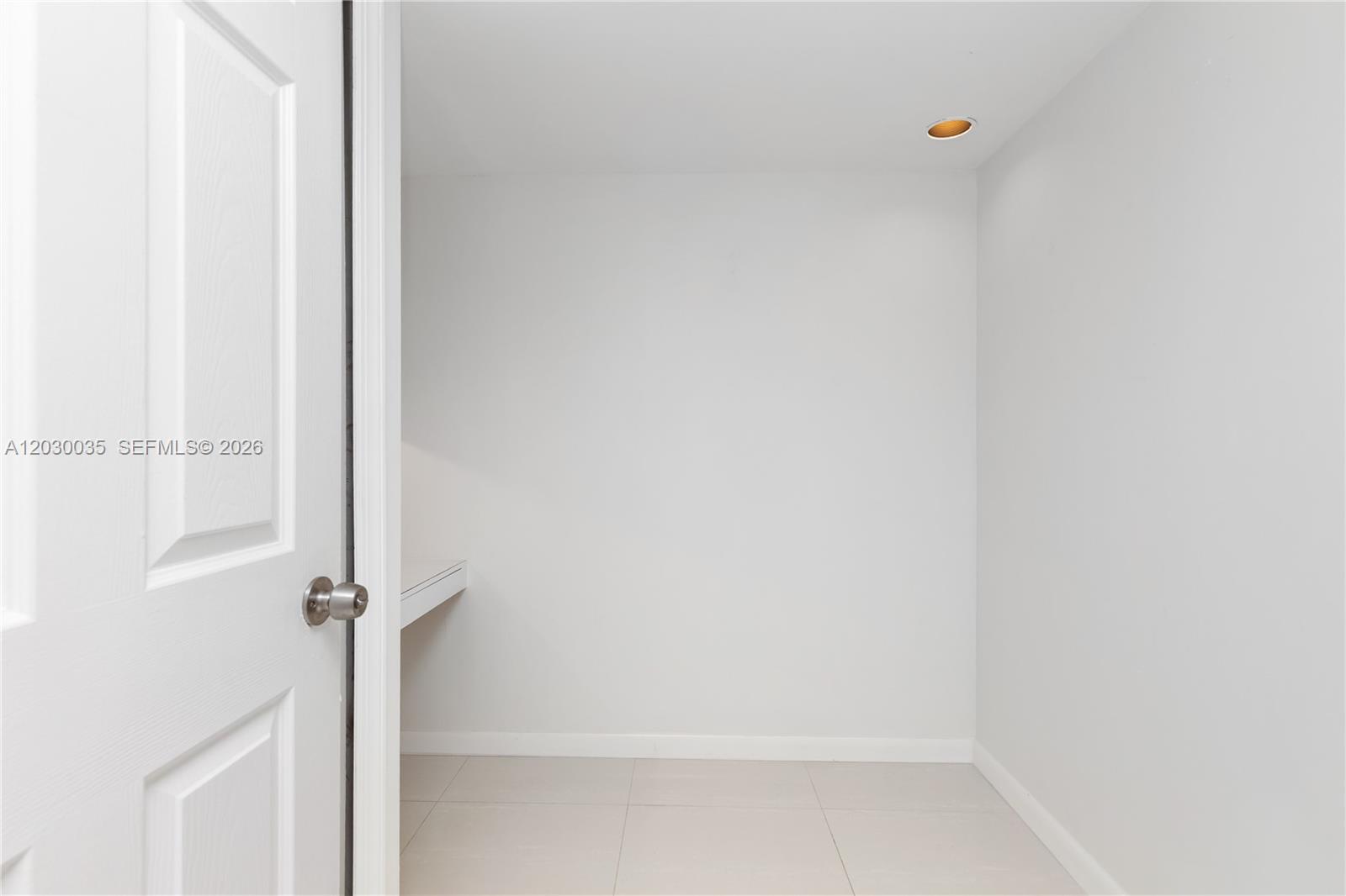 210 Sea View Dr 207 Property Photo 15